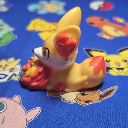 Pokemon Fennekin Figure Finger Puppet 2013 Nintendo Bandai PVC Japan USA Seller