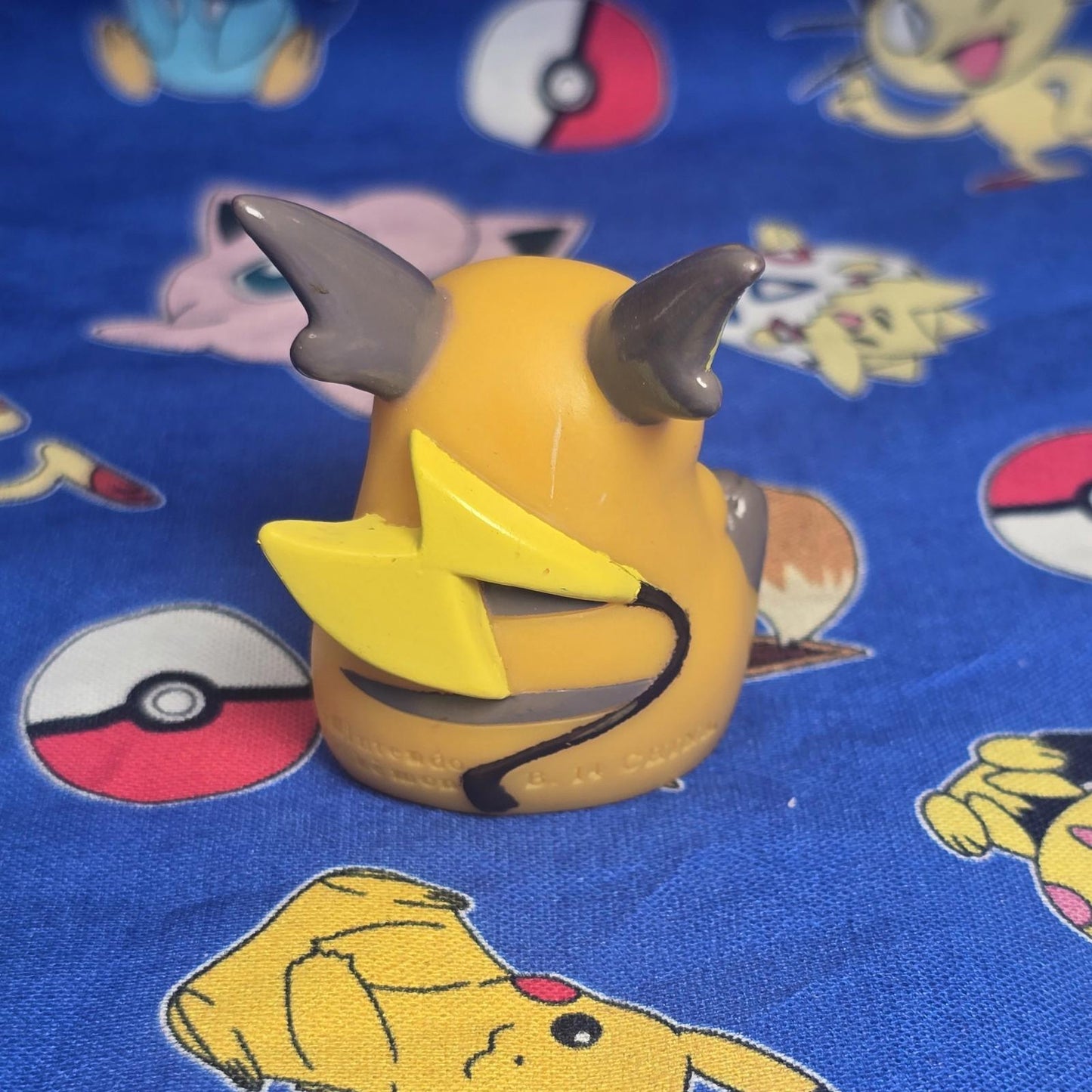 Pokemon Raichu Figure Finger Puppet 2014 Nintendo Bandai Japan PVC USA Seller