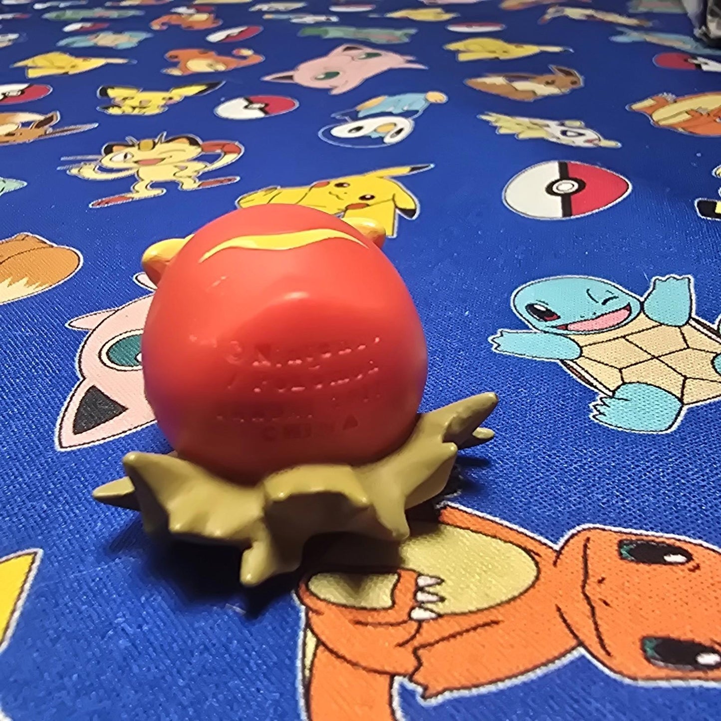 Pokemon Darumaka Figure Finger Puppet 2011 Nintendo Bandai PVC Japan US Seller