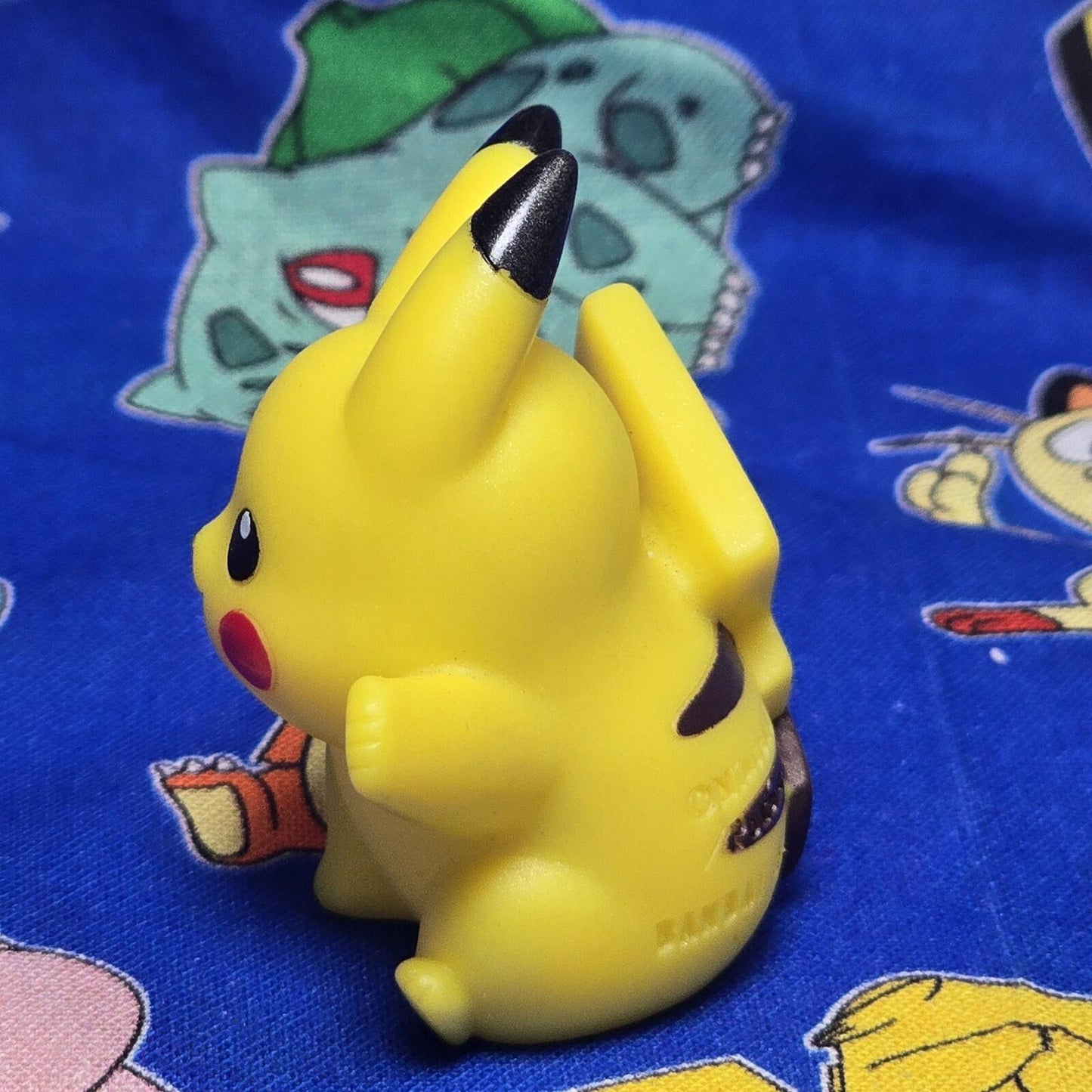 Pokemon Pikachu Pearl Figure Finger Puppet 2006 Nintendo Bandai PVC Japan USA