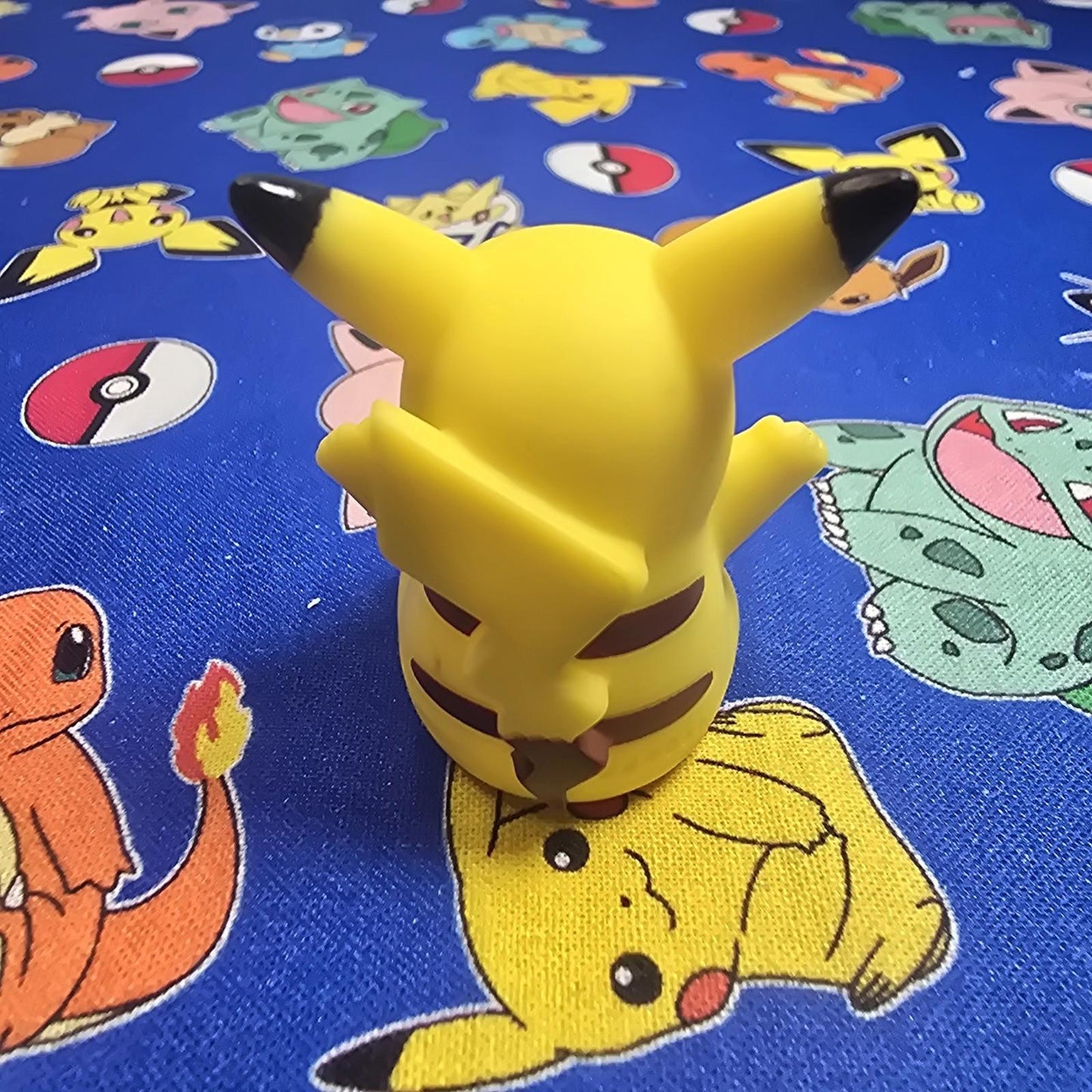 Pokemon Pikachu Figure Finger Puppet 2006 Nintendo Bandai PVC Vintage Japan USA