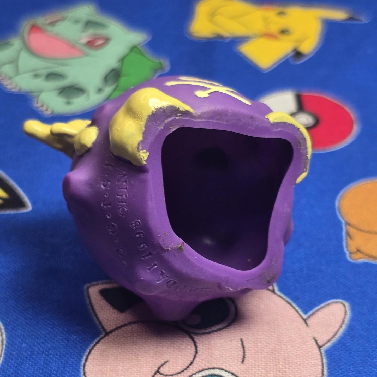 Pokemon Koffing Figure Finger Puppet 1998 Nintendo Bandai Vintage Japan USA
