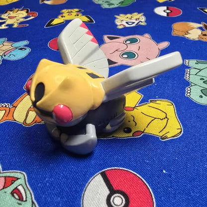 Pokemon Ninjask Figure Finger Puppet 2004 Nintendo Bandai PVC Vintage Japan USA