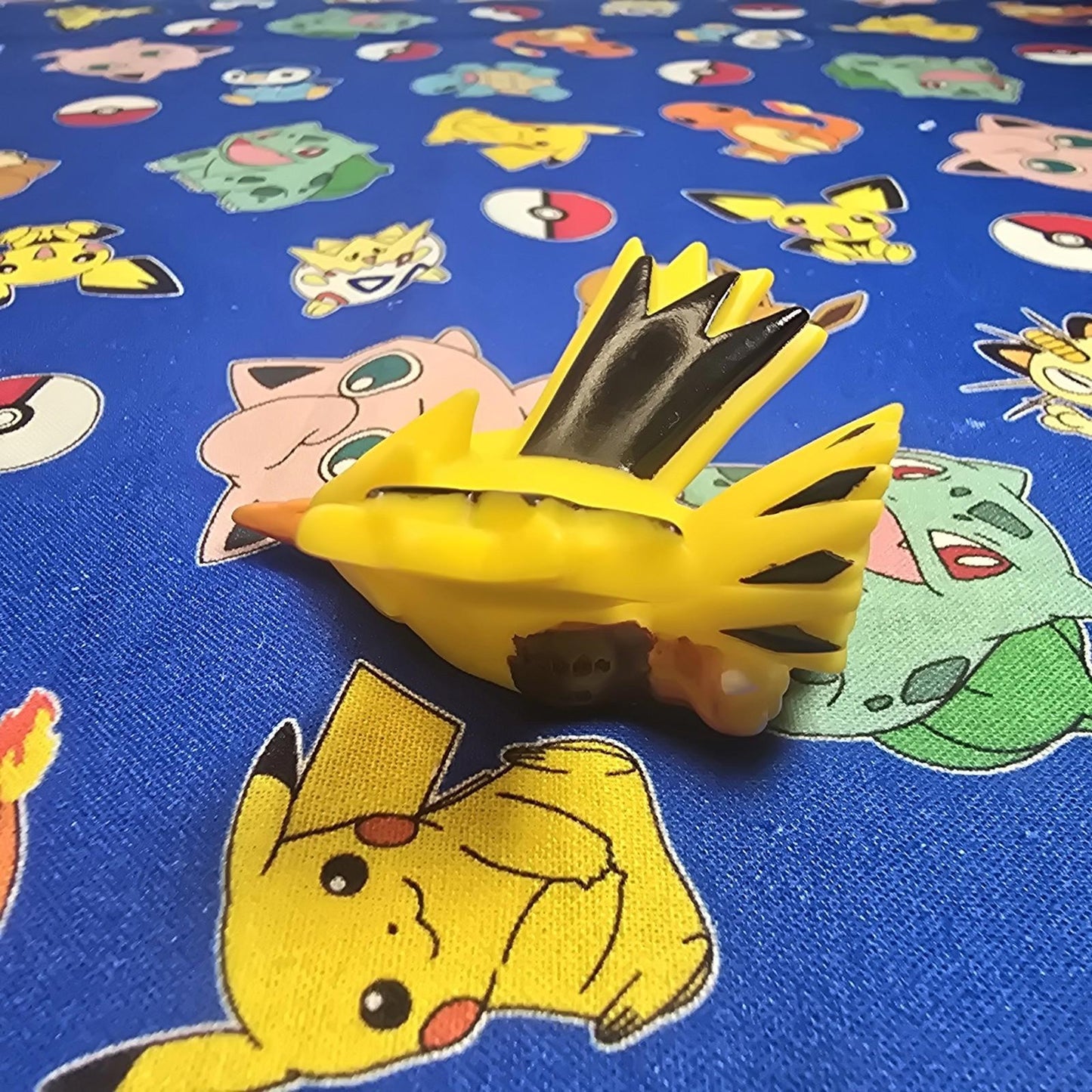 Pokemon Zapdos Figure Finger Puppet 2007 Nintendo Bandai PVC Japan USA Seller