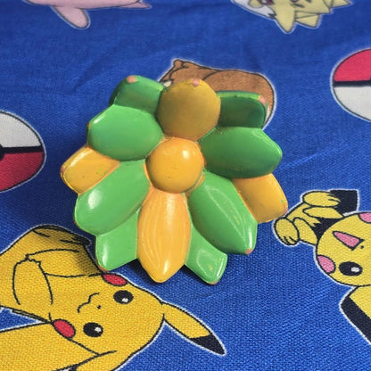 Pokemon Bellossom Takara Tomy Furuta Keychain Figure Moncolle Japan No Chain