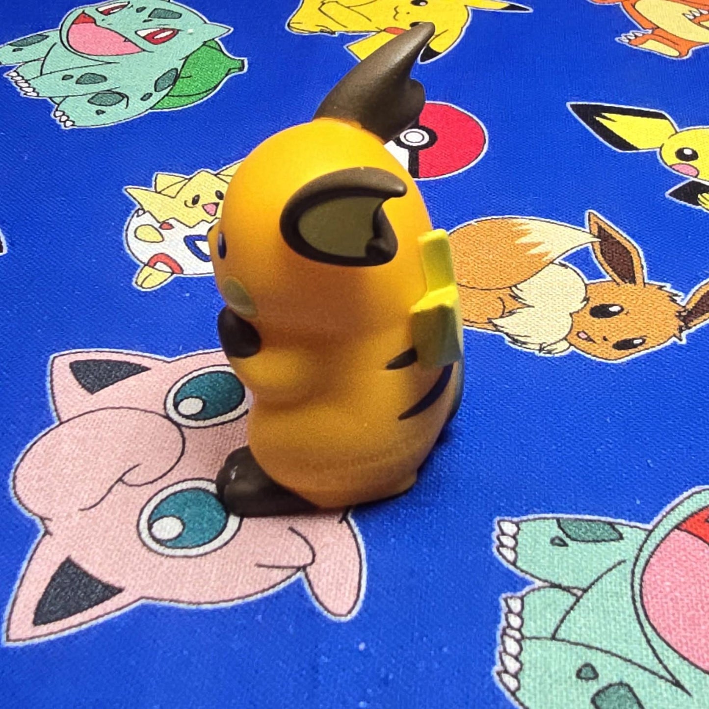 Pokemon Raichu Figure Finger Puppet 2023 Nintendo PVC Bandai Japan USA Seller