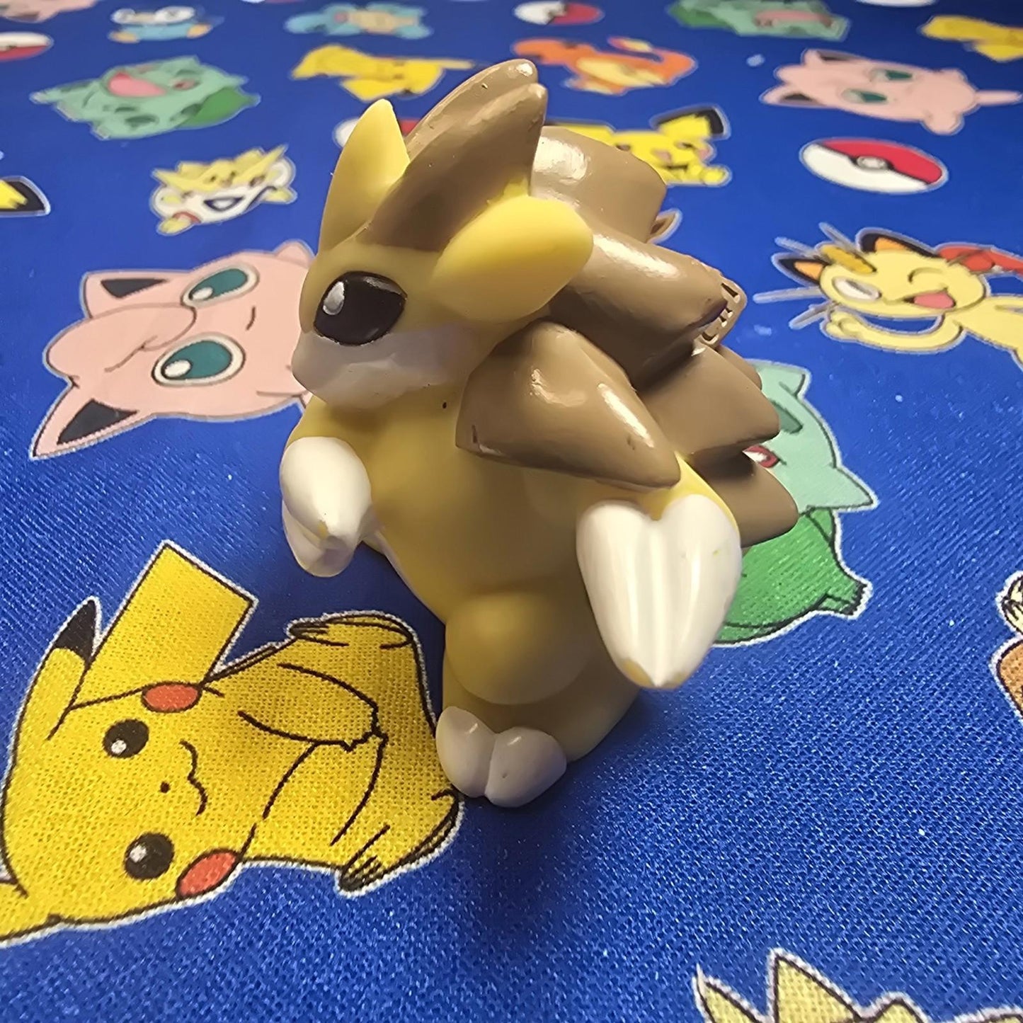 Pokemon Sandslash Figure Finger Puppet 1997 Bandai Nintendo Vintage USA Seller