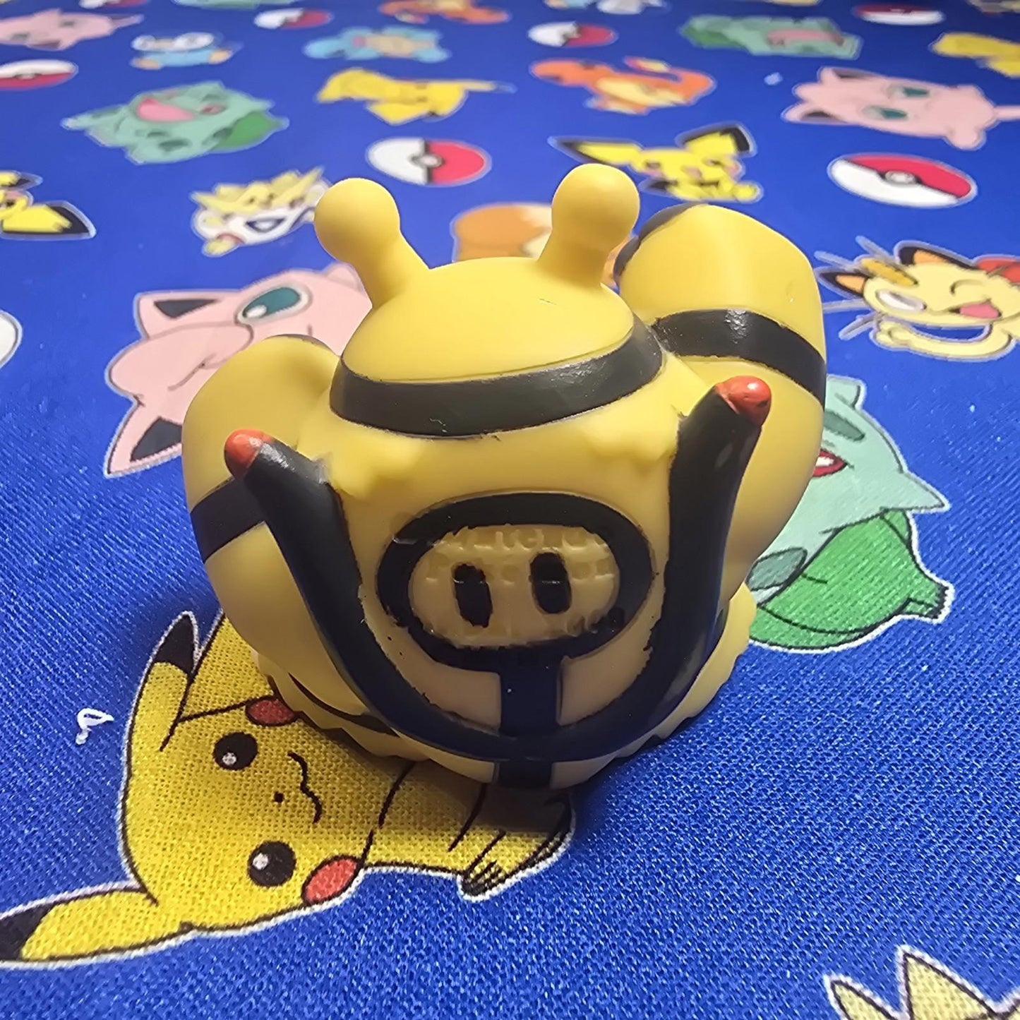 Pokemon Electivire Figure Finger Puppet 2008 Nintendo Bandai PVC Japan US Seller
