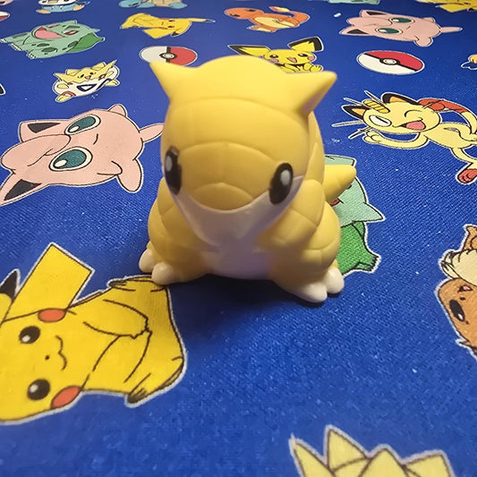 Pokemon Sandshrew Figure Finger Puppet 1996 Nintendo Bandai Vintage Japan USA
