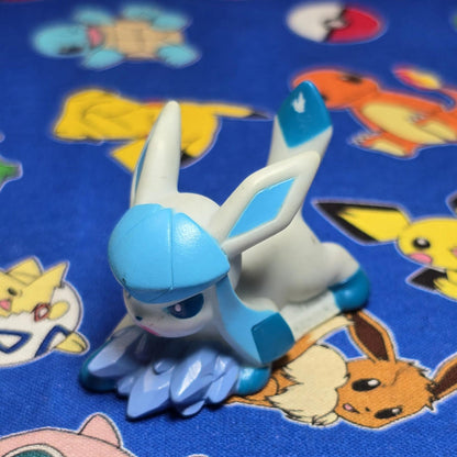 Pokemon Glaceon Figure Finger Puppet 2013 Nintendo Bandai PVC Japan USA Seller