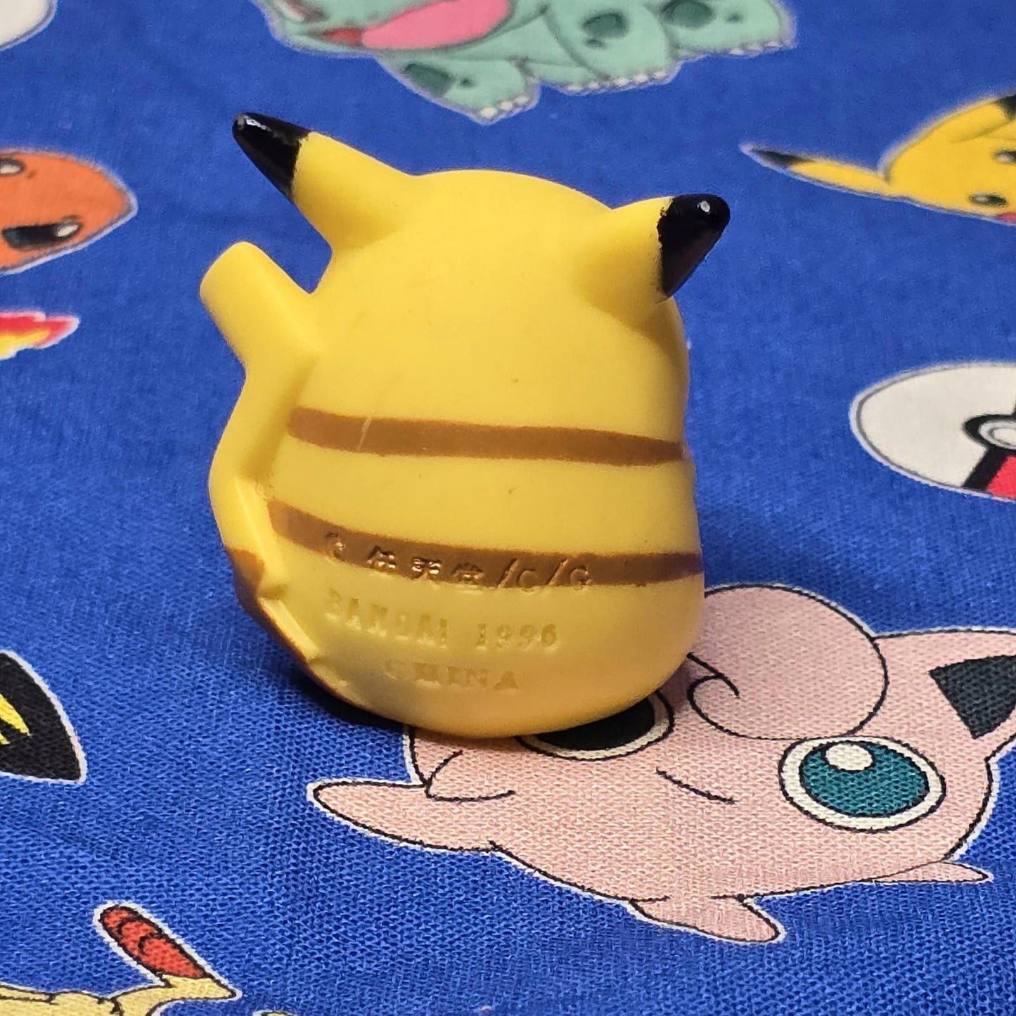 Pokemon Pikachu Figure Finger Puppet 1996 Nintendo Bandai Vintage PVC Japan USA