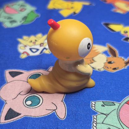Pokemon Scraggy Figure Finger Puppet 2010 Nintendo Bandai PVC Japan USA Seller