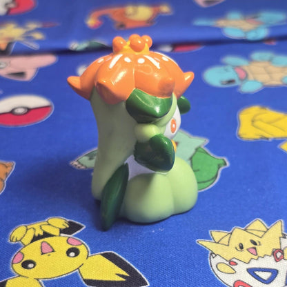 Pokemon Lilligant Figure Finger Puppet 2011 Nintendo Bandai PVC Japan USA Seller