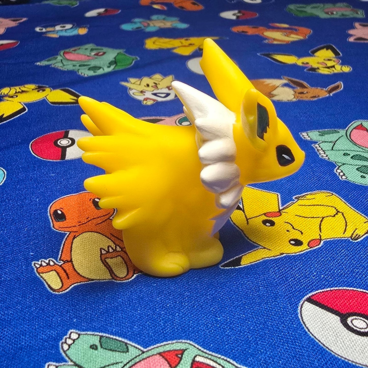 Pokemon Jolteon Figure Finger Puppet 1996 Nintendo Bandai Vintage Japan USA 2
