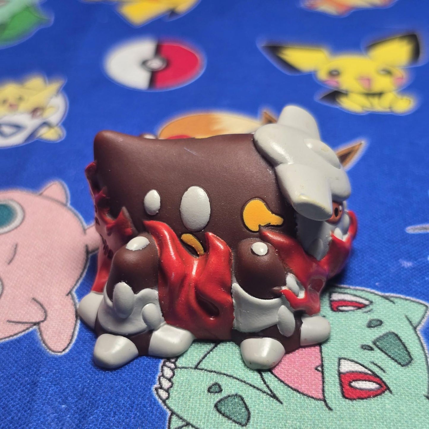 Pokemon Heatran Figure Finger Puppet 2009 Nintendo Bandai PVC Japan USA Seller