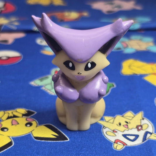 Pokemon Delcatty Figure Finger Puppet 2004 Nintendo Bandai PVC Vintage Japan US