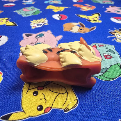 Pokemon Arcanine Figure Finger Puppet 2009 Nintendo Bandai PVC Japan USA Seller