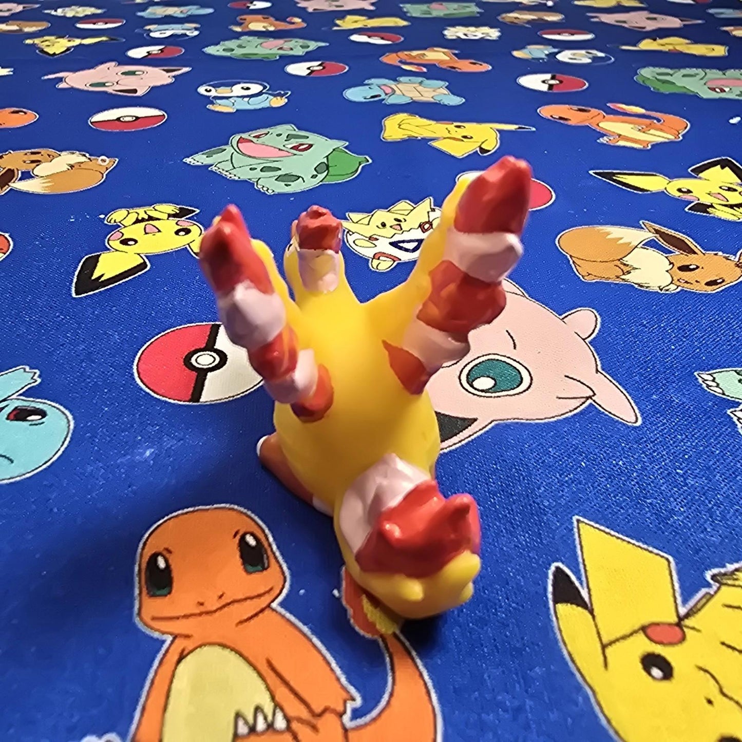 Pokemon Moltres Figure Finger Puppet 2005 Nintendo Bandai PVC Vintage Japan USA