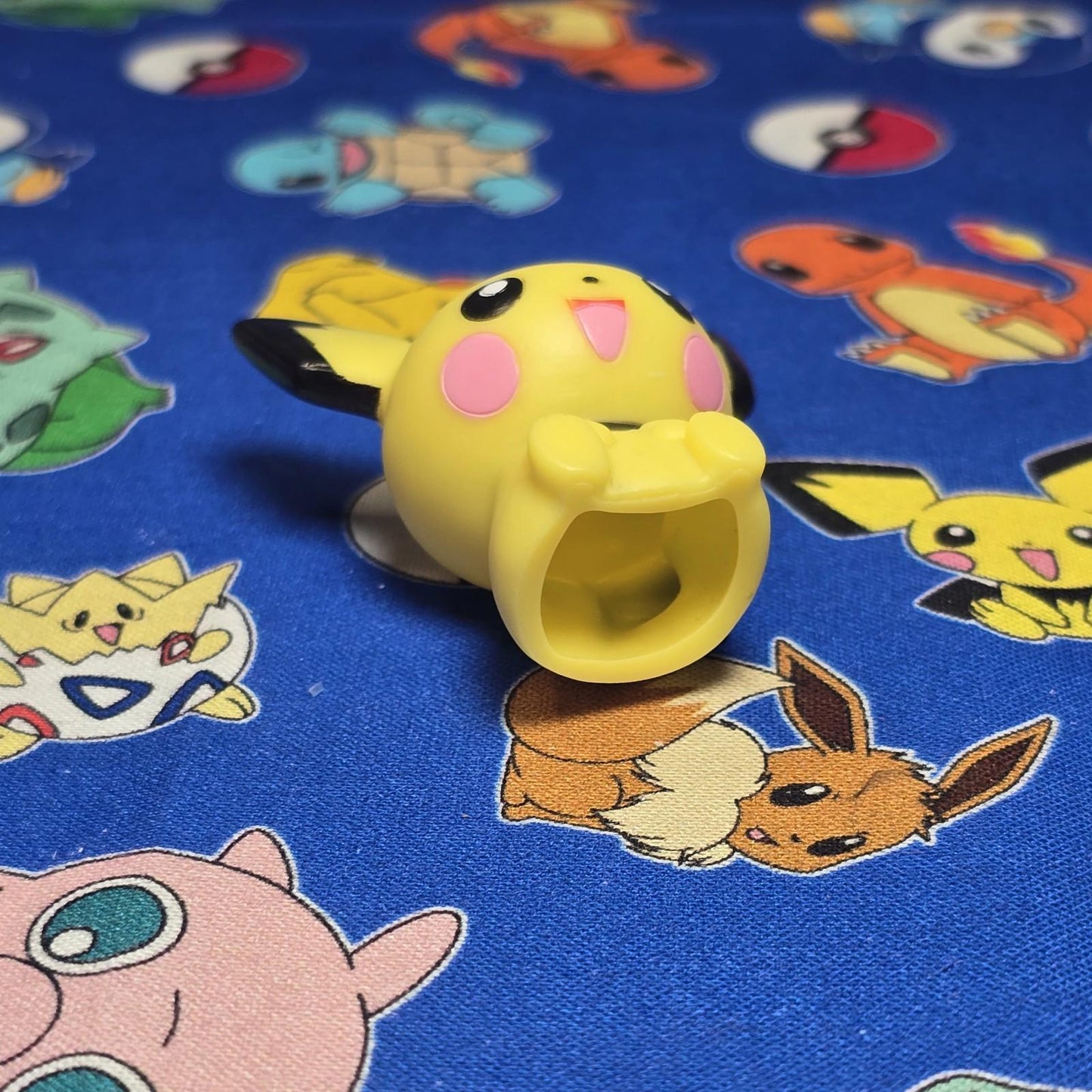 Pokemon Pichu Figure Finger Puppet 2013 Nintendo Bandai Japan PVC USA Seller
