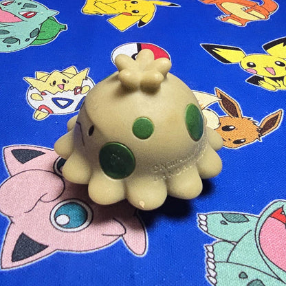 Pokemon Shroomish Figure Finger Puppet Nintendo Bandai PVC Vintage Japan USA