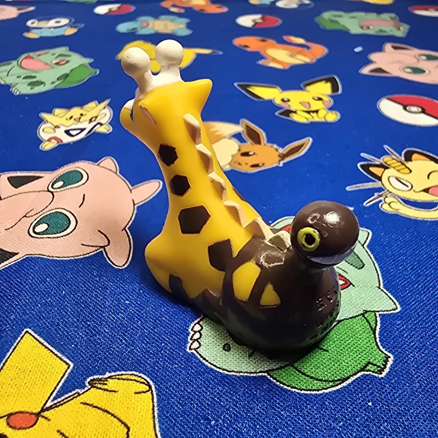 Pokemon Girafarig Figure Finger Puppet 2001 Nintendo Bandai Vintage Japan USA