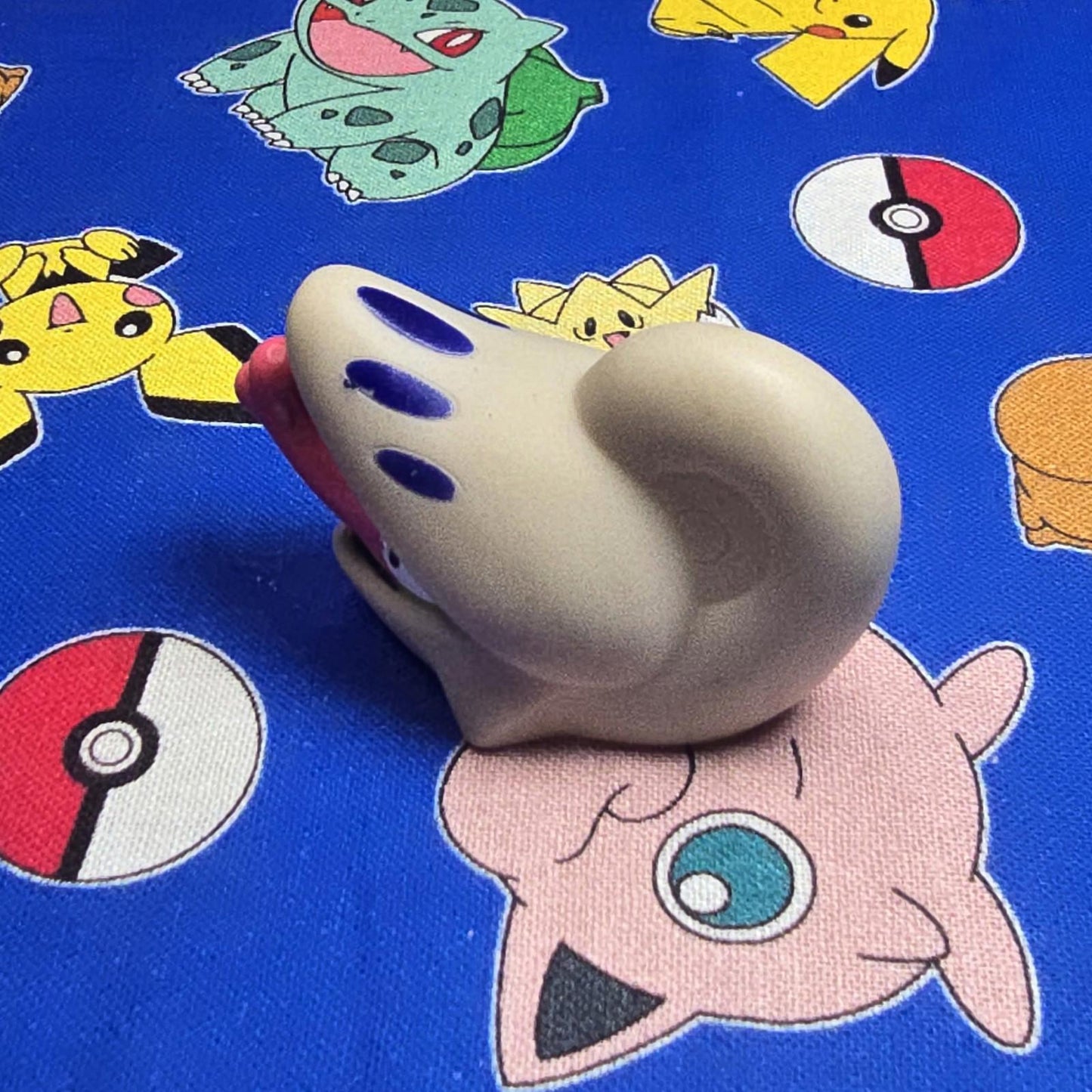 Pokemon Shelmet Figure Finger Puppet 2011 Nintendo Bandai PVC Japan USA Seller