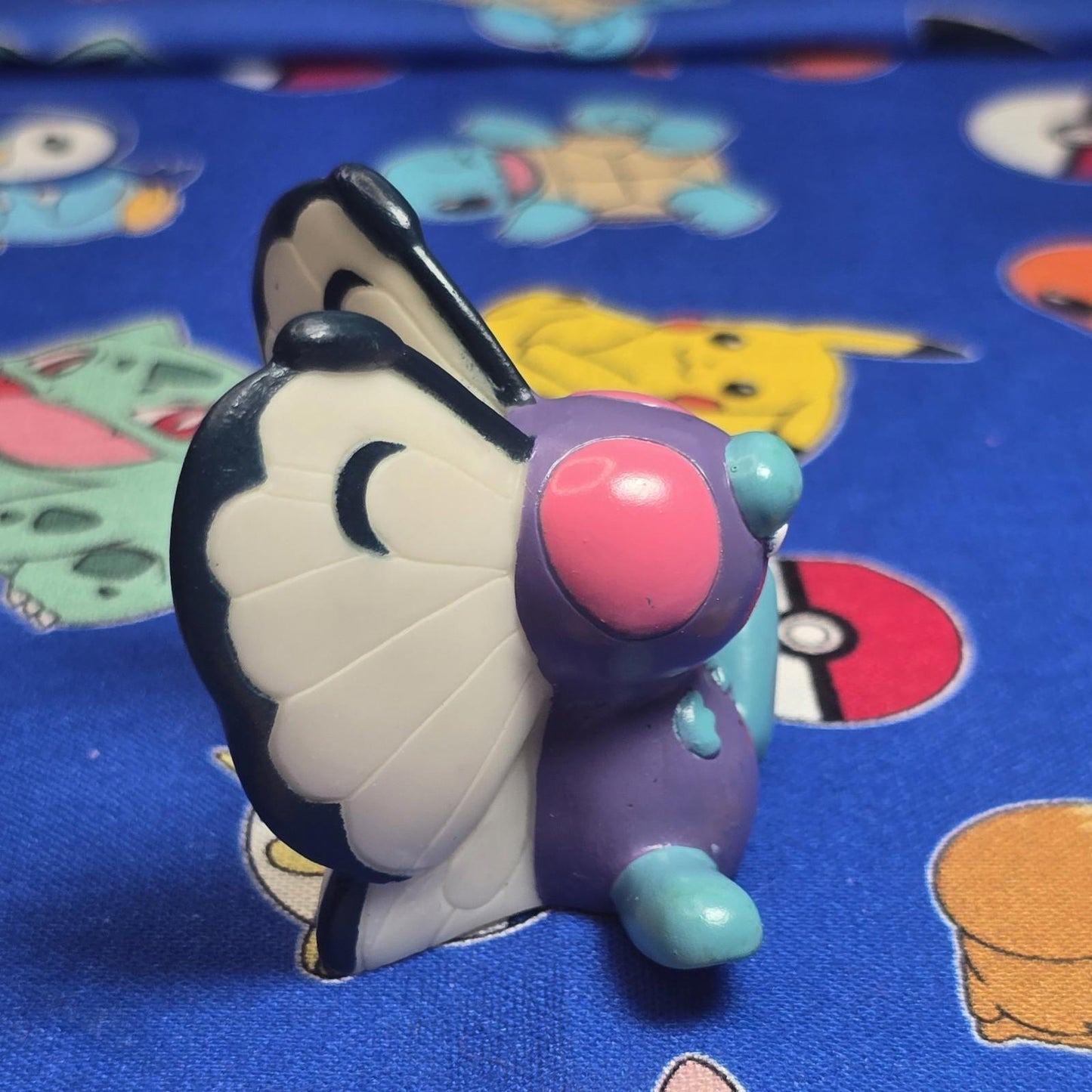 Pokemon Butterfry Pink Figure Finger Puppet 1997 Nintendo Bandai PVC Vintage US