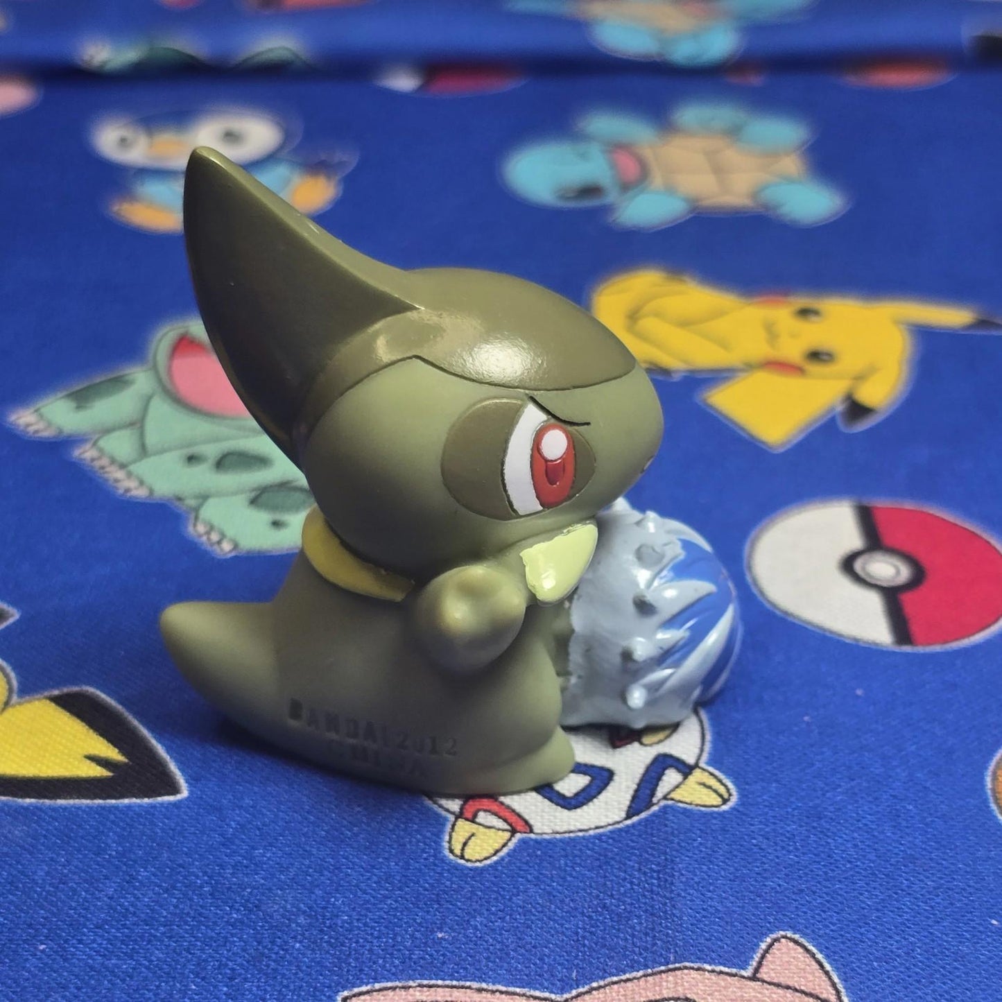Pokemon Axew Figure Finger Puppet 2012 Nintendo Bandai PVC Vintage Japan USA
