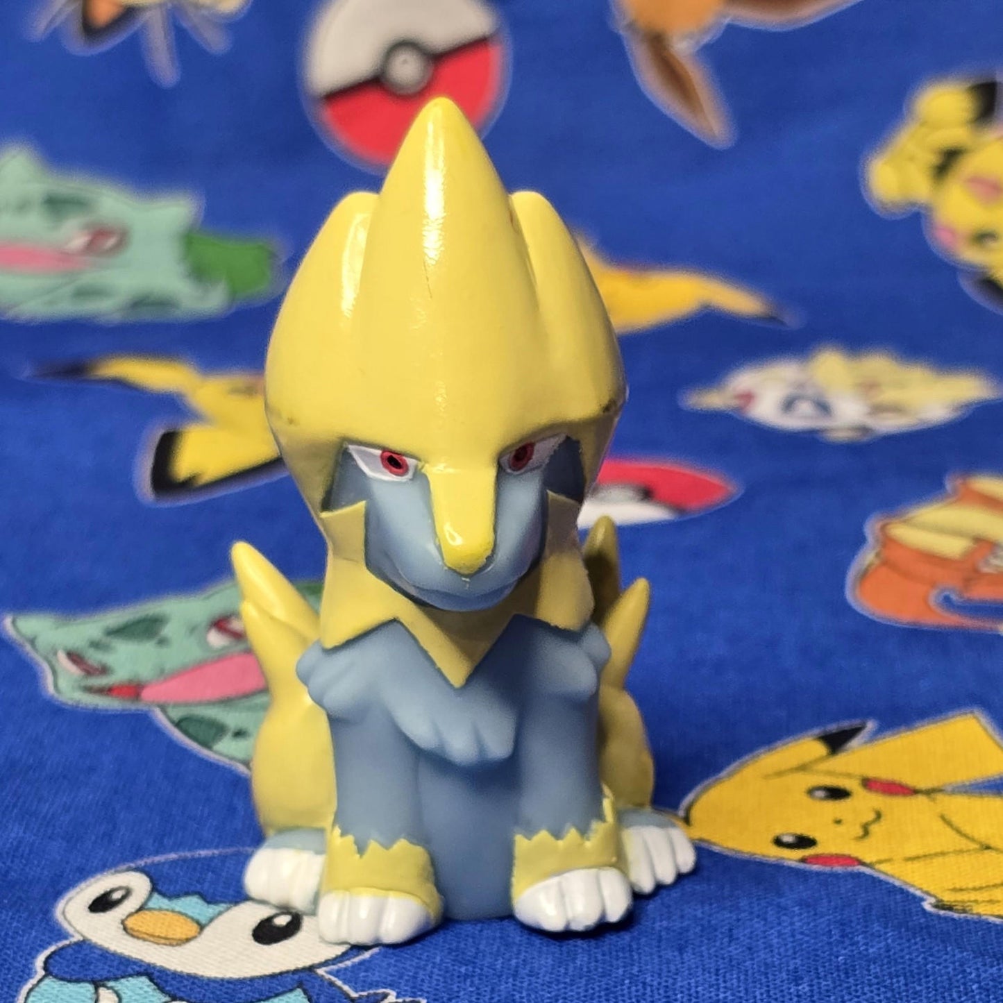 Pokemon Manectric Figure Finger Puppet 2004 Nintendo Bandai PVC Vintage Japan US