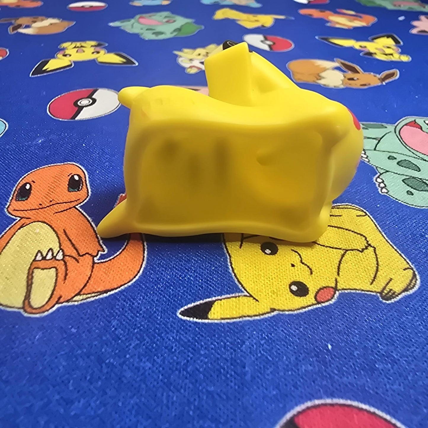 Pokemon Pikachu Figure Finger Puppet 2011 Nintendo Bandai PVC Japan US Seller