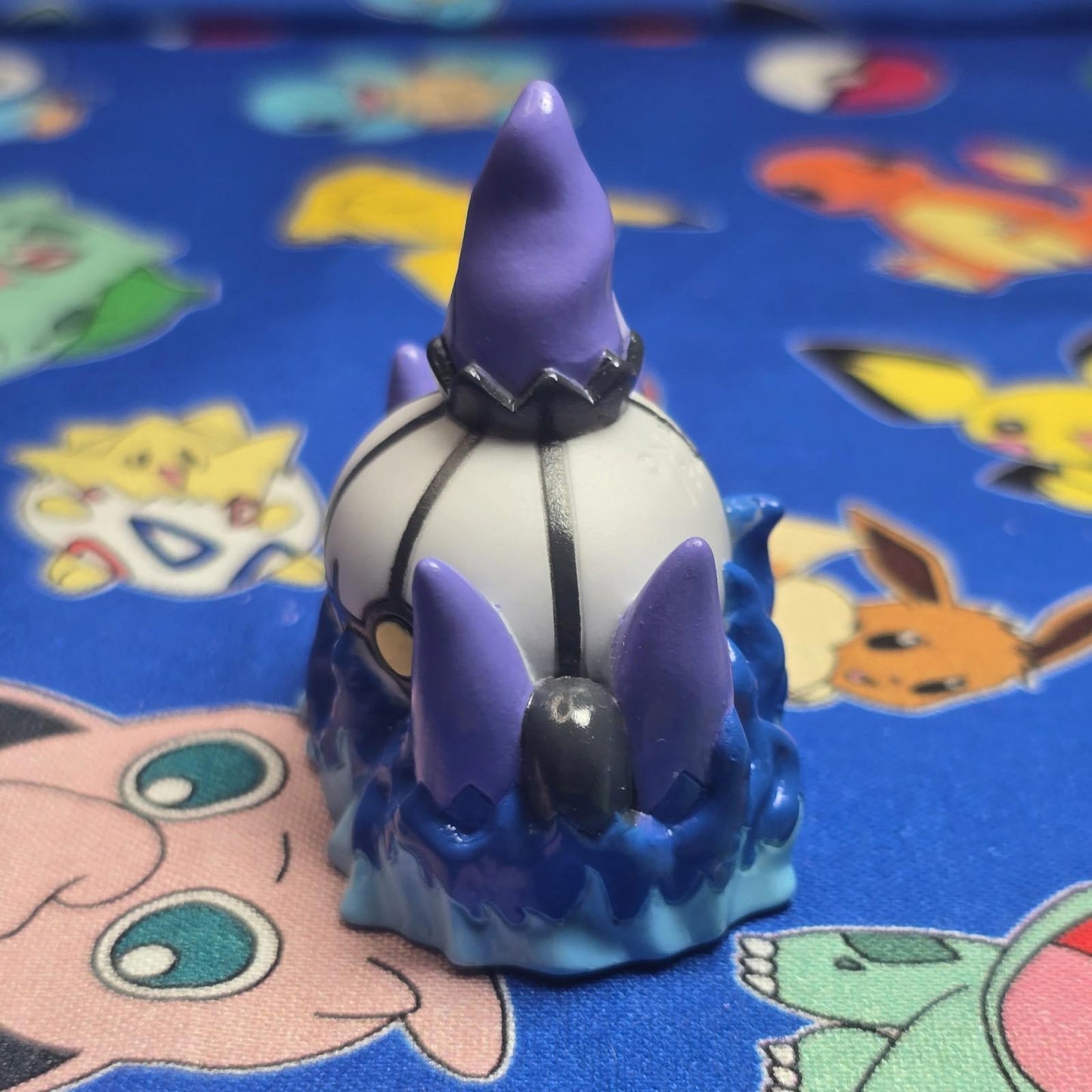 Pokemon Chandelure Figure Finger Puppet 2011 Nintendo Bandai Japan USA Seller