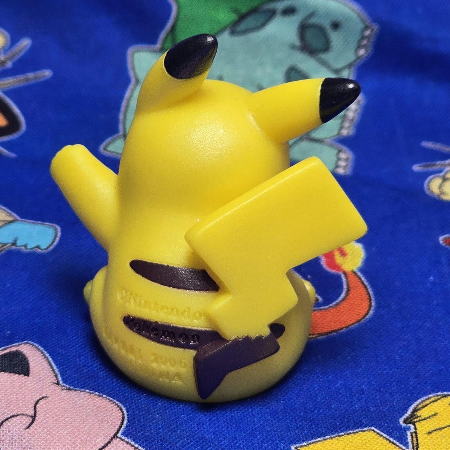 Pokemon Pikachu Pearl Figure Finger Puppet 2006 Nintendo Bandai PVC Japan USA