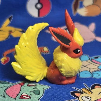 Pokemon Flareon Tomy Authentic Figure Moncolle Japan Monster Collection Takara