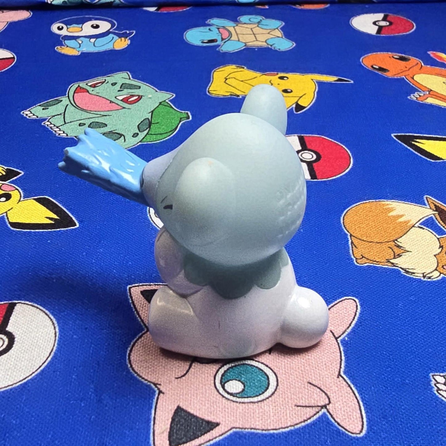 Pokemon Cubchoo Figure Finger Puppet 2012 Nintendo Bandai PVC Japan USA Seller
