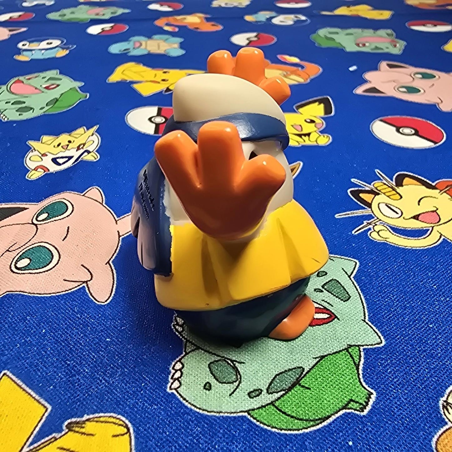 Pokemon Hariyama Figure Finger Puppet 2004 Nintendo Bandai PVC Japan USA Seller
