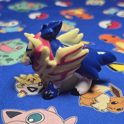 Pokemon Zamazenta Figure Finger Puppet 2019 Nintendo Bandai PVC Japan USA Seller