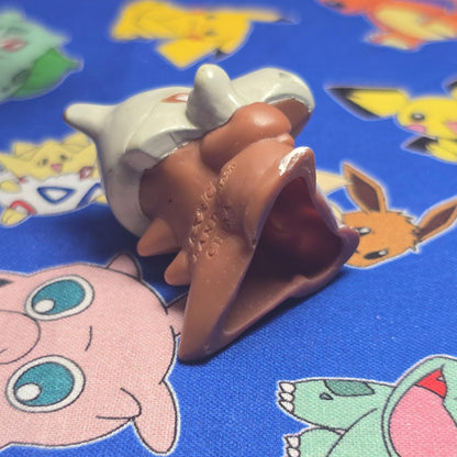 Pokemon Cubone Dark Figure Finger Puppet 1996 Nintendo Bandai Vintage US Seller