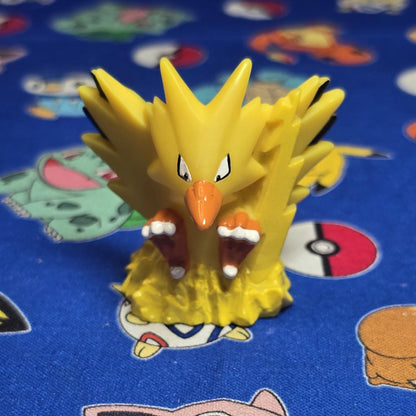 Pokemon Zapdos Figure Finger Puppet 2012 Nintendo Bandai PVC Japan USA Seller
