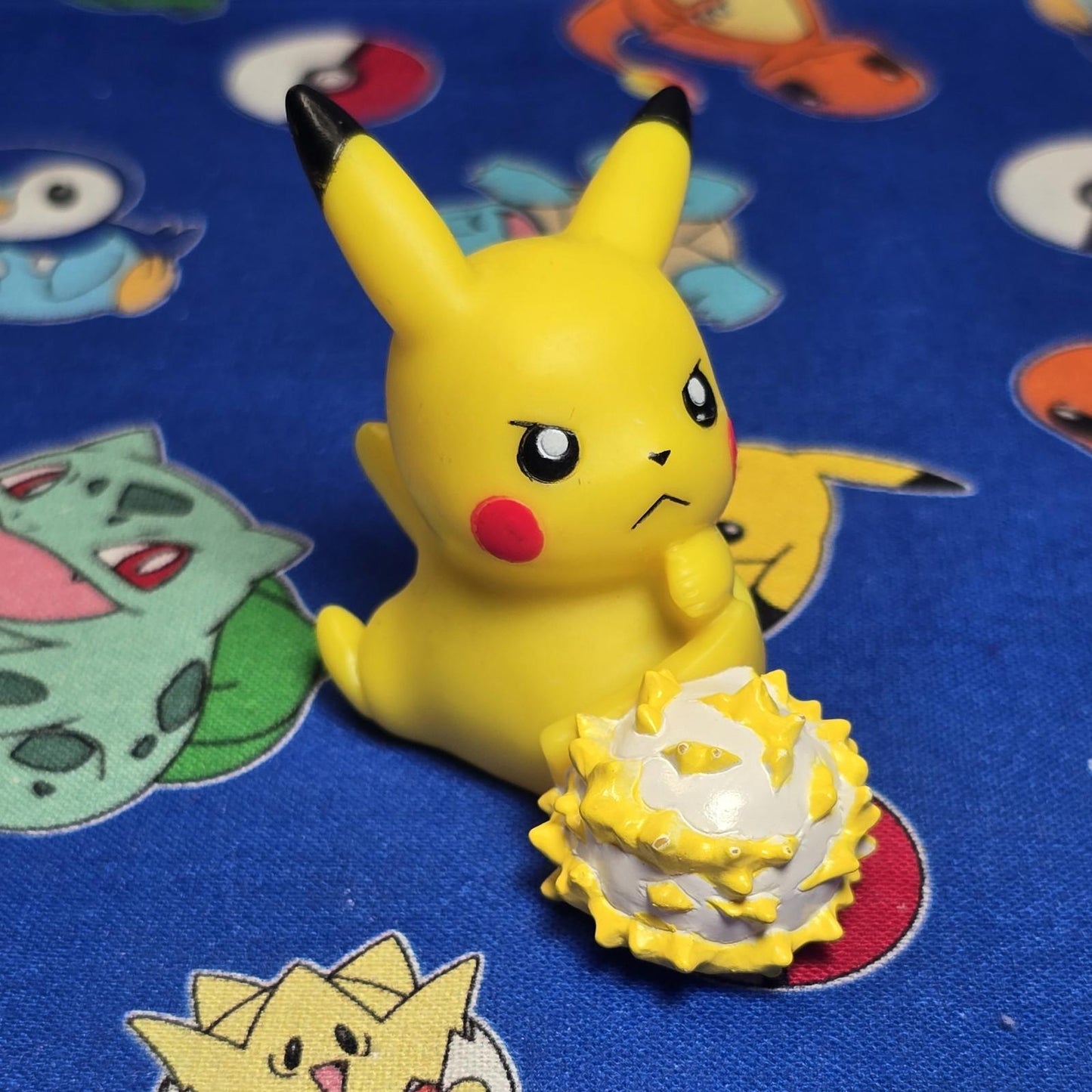 Pokemon Pikachu Attack Figure Finger Puppet 2011 Nintendo Bandai Japan US Seller