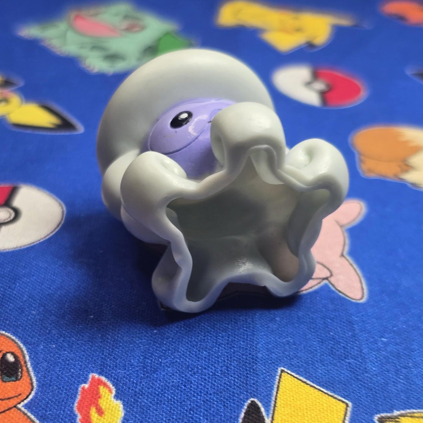 Pokemon Castform Snow Figure Finger Puppet 2004 Nintendo Bandai Vintage Japan US