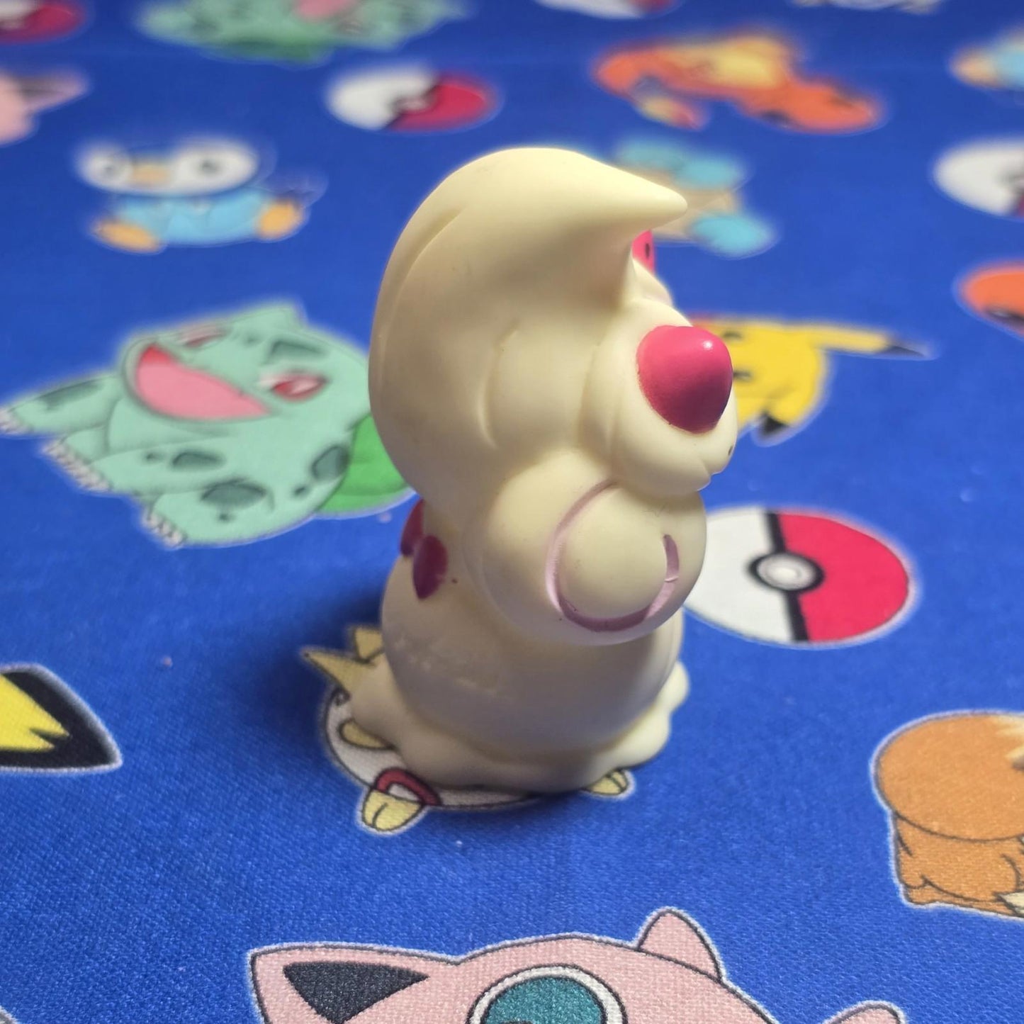 Pokemon Alcremie Vanilla Cream Figure Finger Puppet 2020 Nintendo Bandai Japan