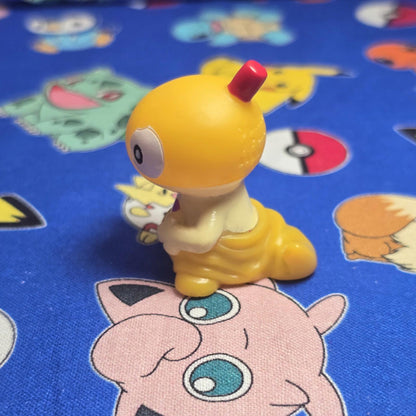 Pokemon Scraggy Figure Finger Puppet 2011 Nintendo Bandai PVC Japan USA Seller