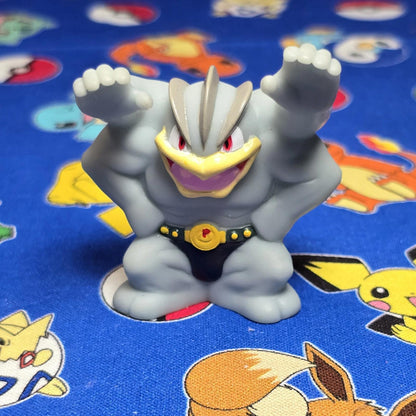 Pokemon Machamp Figure Finger Puppet 2009 Nintendo Bandai PVC Japan USA Seller