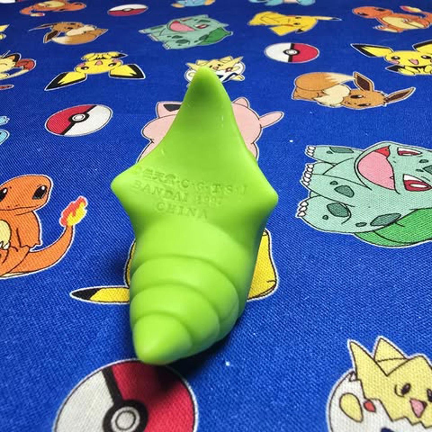 Pokemon Metapod Figure Finger Puppet 1997 Nintendo Bandai PVC Vintage Japan USA