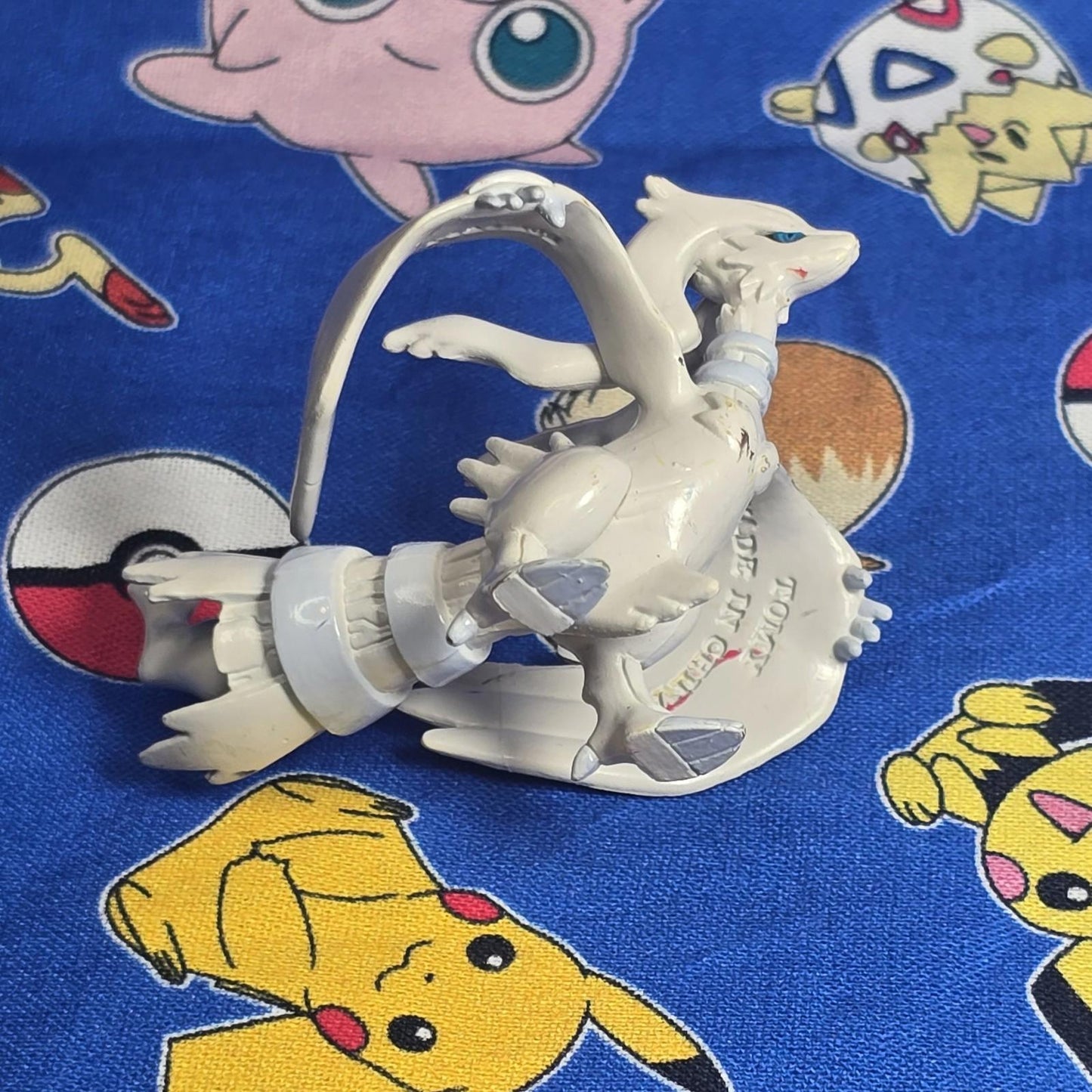 Pokemon Reshiram Tomy Authentic Figure Moncolle Japan Monster Collection Takara