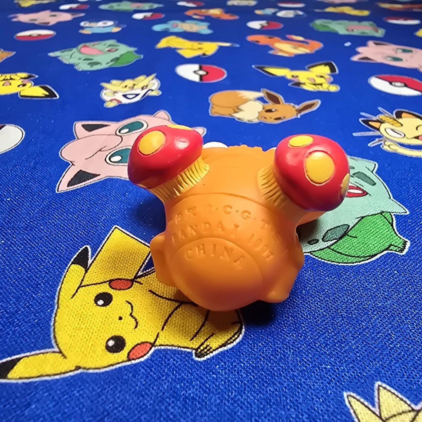 Pokemon Paras Figure Finger Puppet 1997 Bandai Nintendo PVC Vintage USA Seller