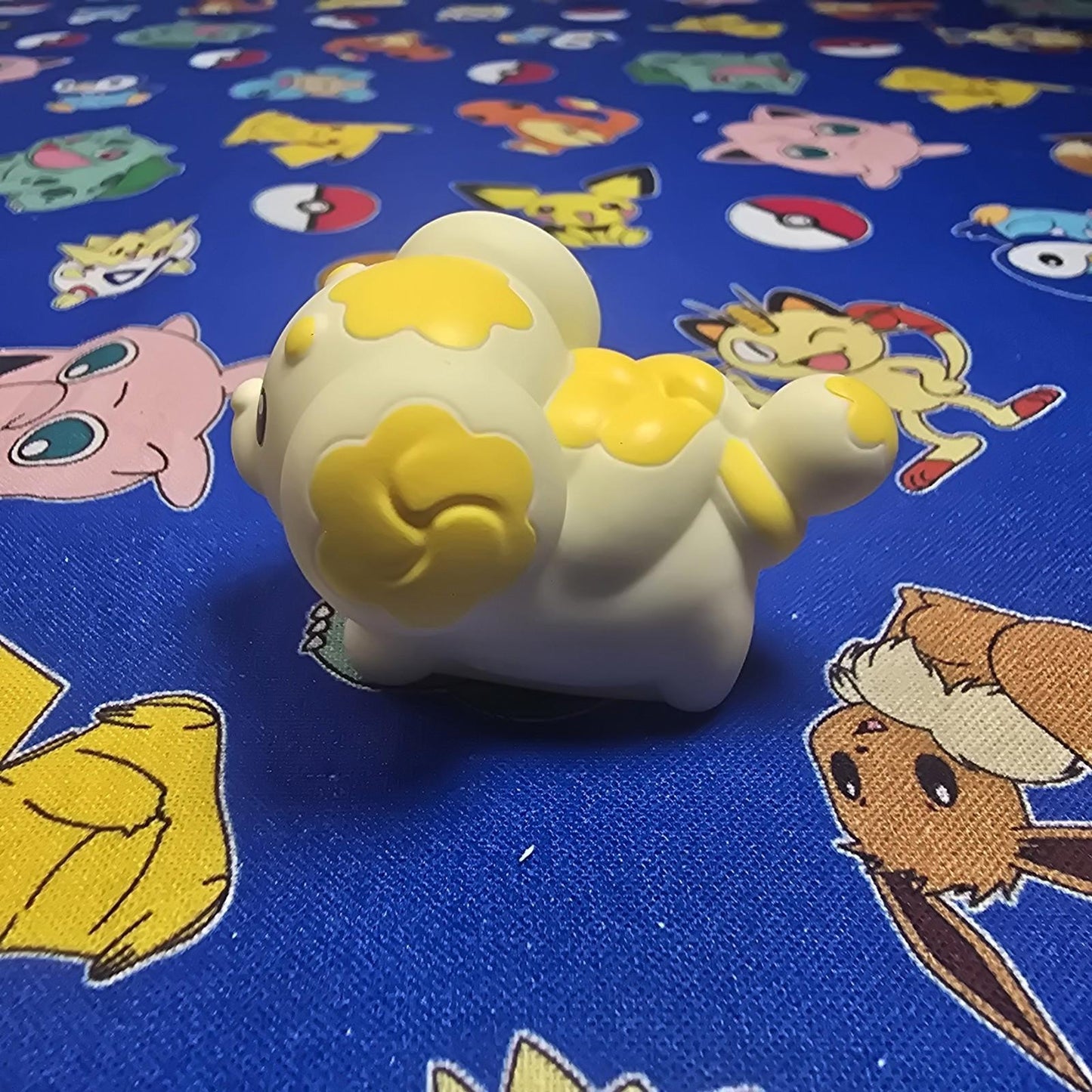 Pokemon Fidough Figure Finger Puppet 2023 Nintendo PVC Bandai Japan USA Seller