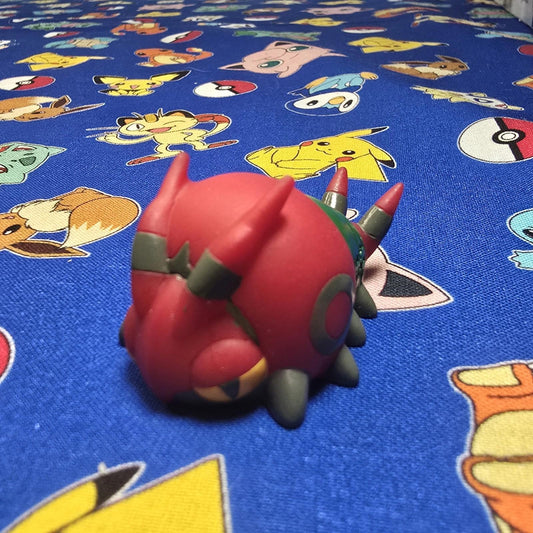 Pokemon Venipede Figure Finger Puppet 2011 Nintendo Bandai PVC Japan US Seller