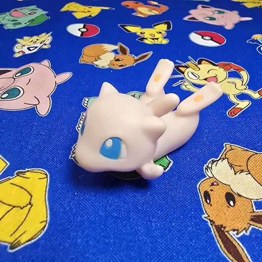 Pokemon Mew Figure Finger Puppet 2005 Nintendo Bandai Vintage Japan US Seller