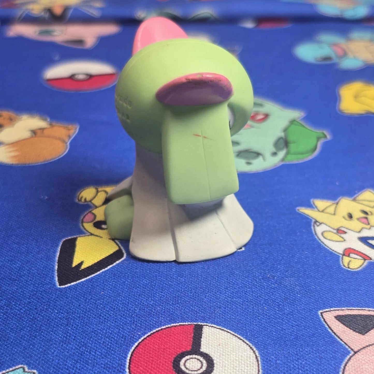 Pokemon Kirlia Figure Finger Puppet 2006 Nintendo PVC Japan Bandai USA Seller